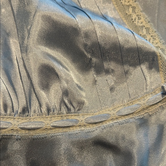 Jones New York Light Blue Chemise with Lace Accents - Picture 8 of 8